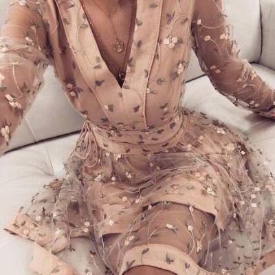 Cute Pink Long Sleeve Homecoming Dresses, V Neck Above Knee Prom Dress with Flowers 